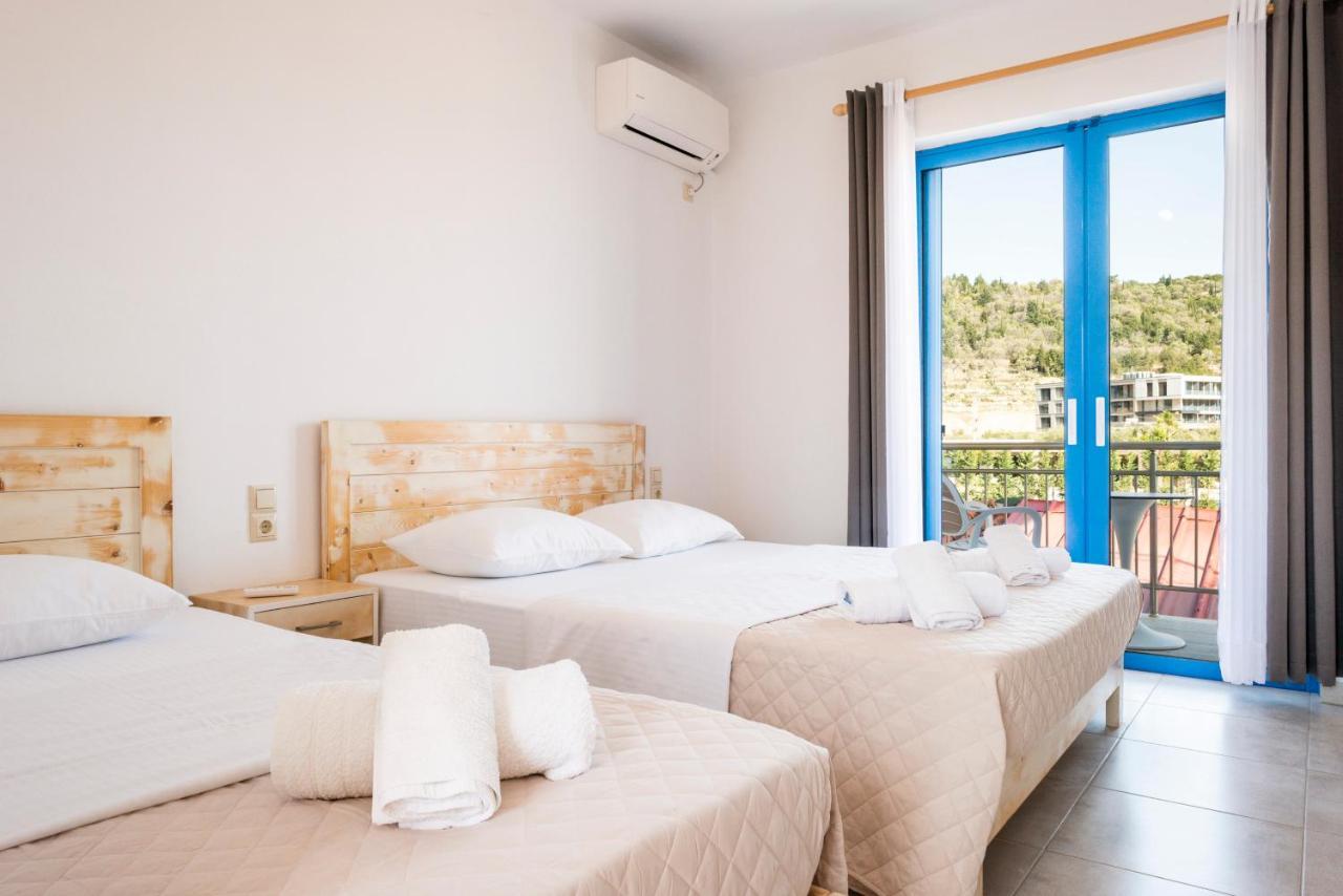 Blue Horizon Himare Exterior foto